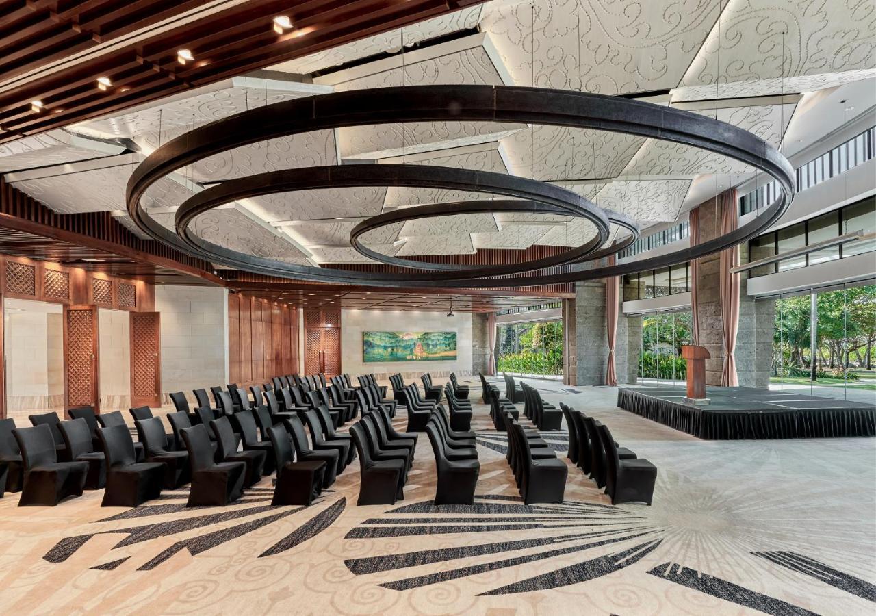 Suites & Villas At Sofitel Bali Nusa Dua  Bagian luar foto